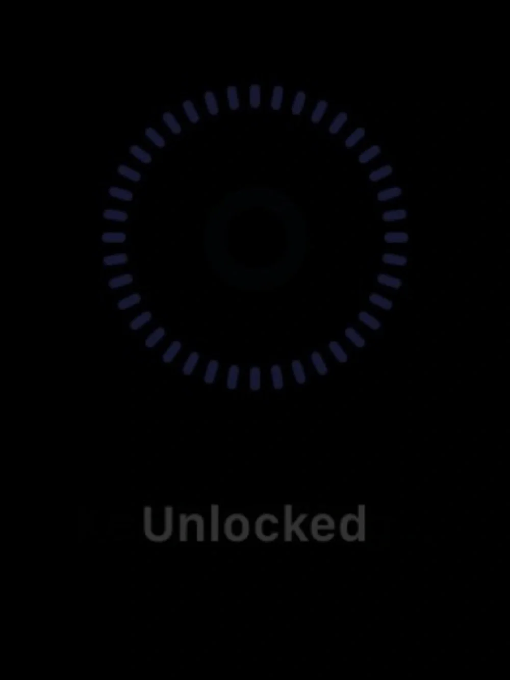 Apple Watch Series 8 (GPS + Cellular, Aluminum Case 100% Battery Health